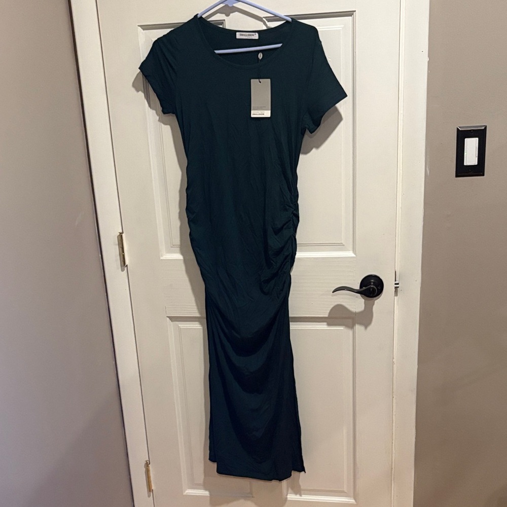 Chic Green Maternity Midi Dress